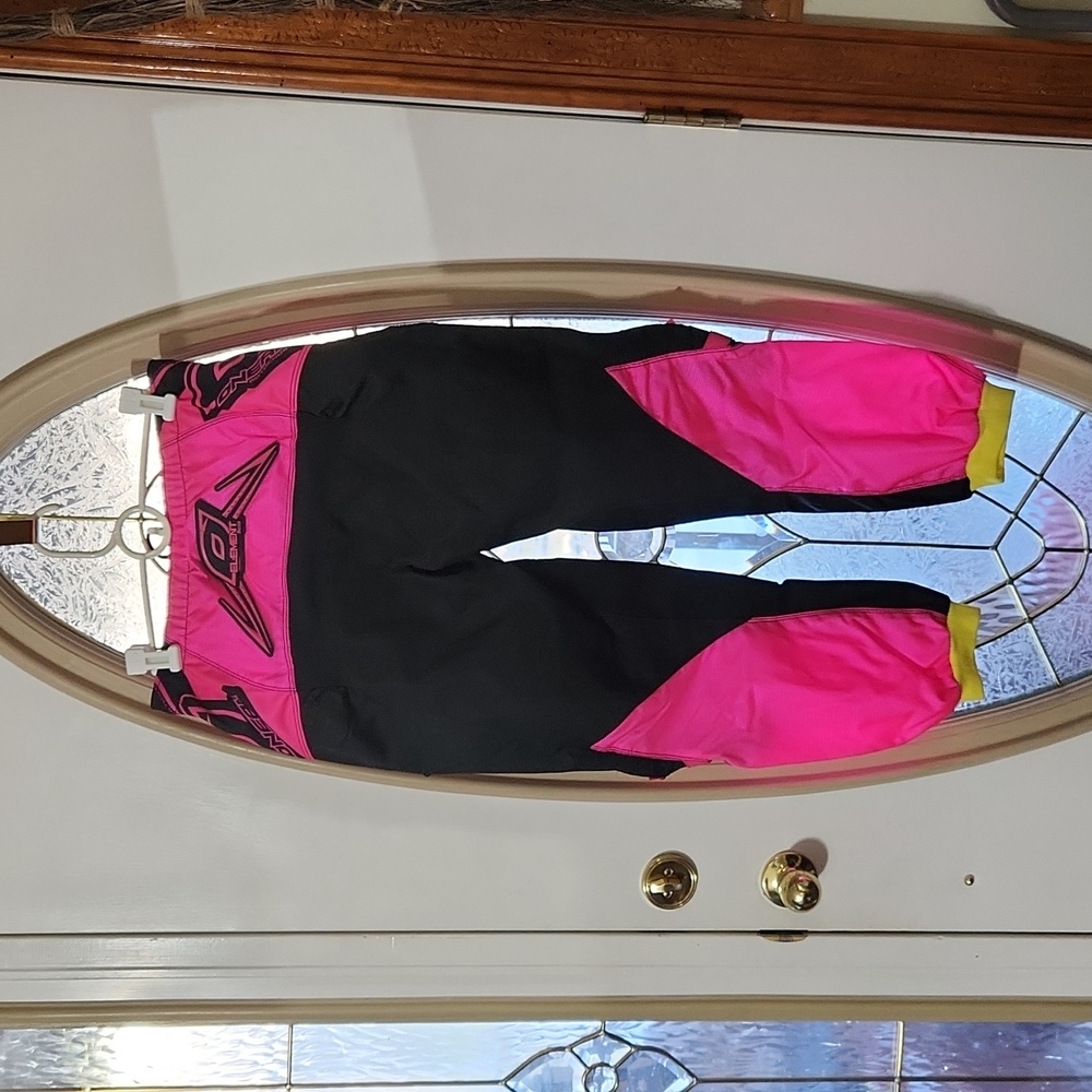 Women’s ONEAL Element Motorcross Racing Pants sz 5/6 Black/Pink/Yellow - Picture 2 of 8